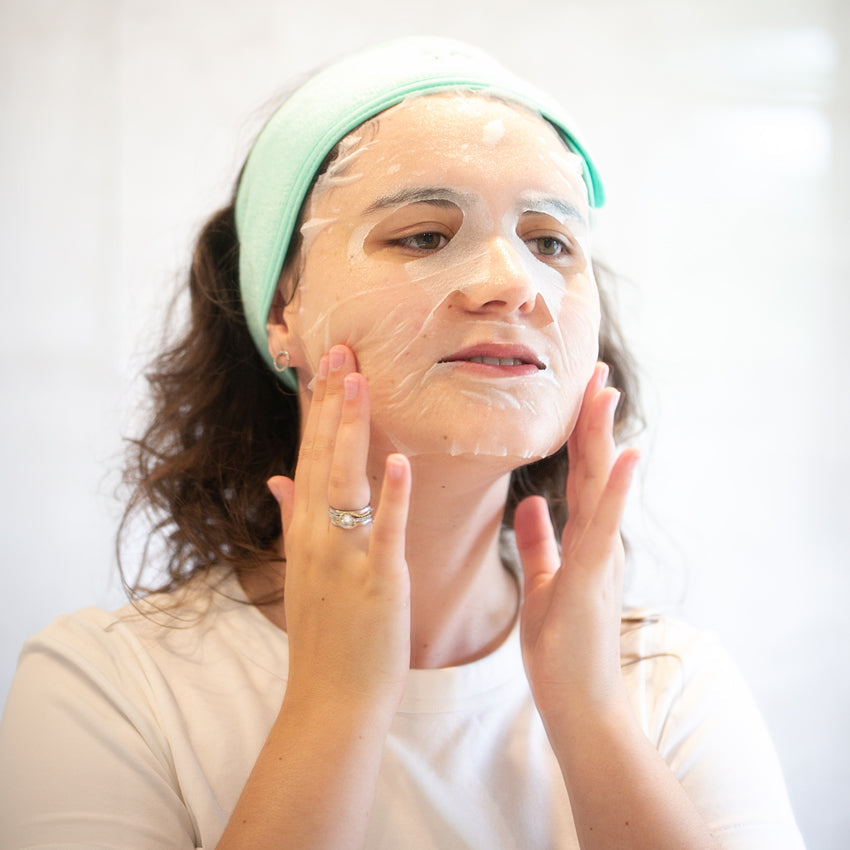 Illuminating and Moisturising Face Mask (Box of 12)